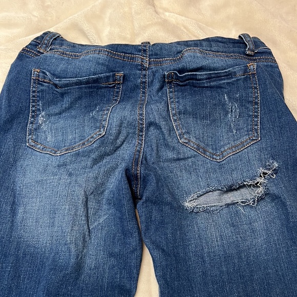 Distressed denim overalls - Picture 2 of 3